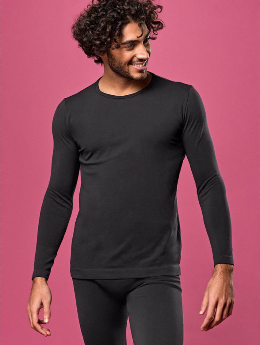 Férfi hosszú ujjú, környakú póló - Fekete