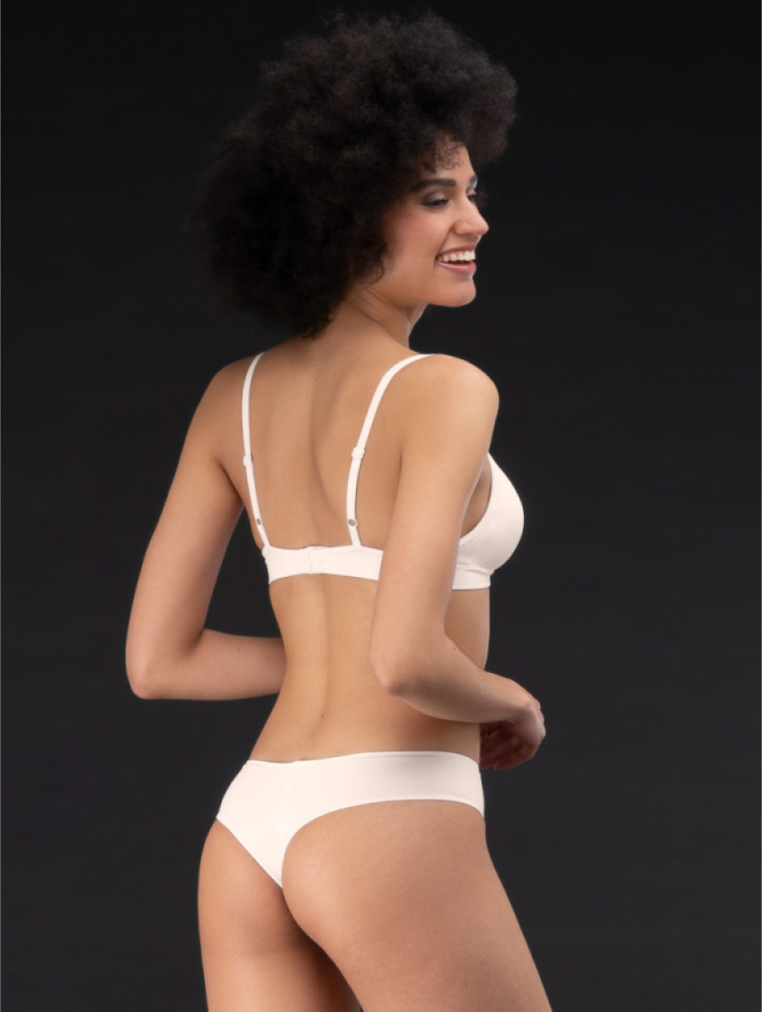 Női szivacsos melltartó - állítható pánttal - PÚDER Női szivacsos melltartó - állítható pánttal - PÚDER