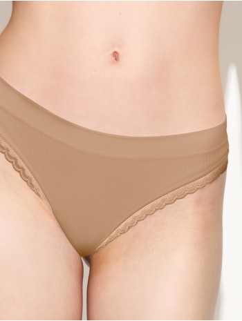 Női bordázott, csipkés brazil tanga - NUDE Női bordázott, csipkés brazil tanga - NUDE