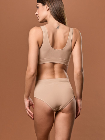 Női midi bugyi - Testszínű Női midi bugyi - Testszínű